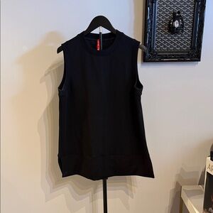 SPANX Classic Black Muscle Tee